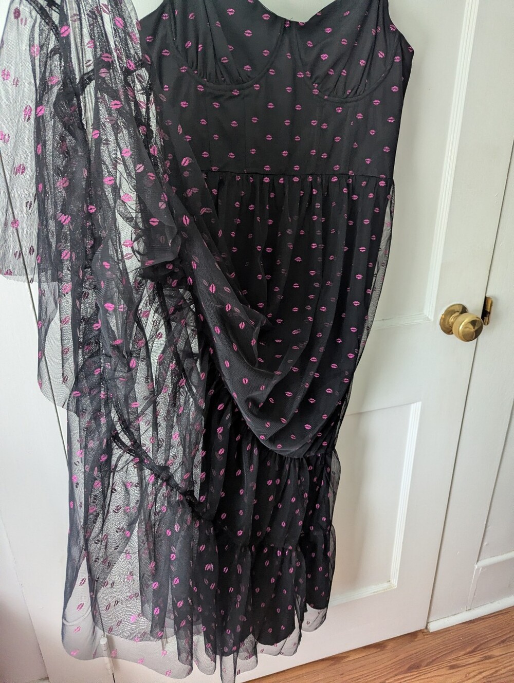 Betsey Johnson Black Tulle Lip Print Bustier Midi Dress Size 10 - Picture 5 of 11